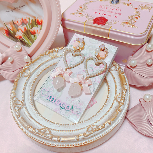 ラブリーハートとストロベリーのピアス / イヤリング いちご 苺 リボン