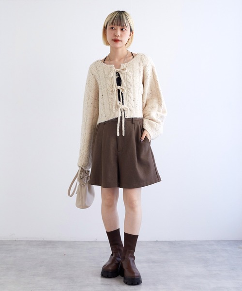 w closet（ダブルクローゼット）の「ツイルタックショートパンツ