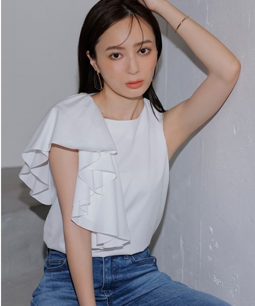 アシメフリルカットトップス（Tシャツ/カットソー）｜anuans（ア