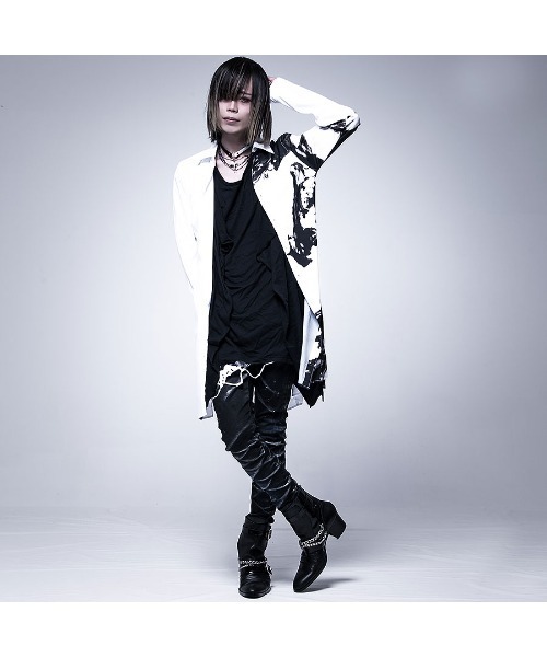 CIVARIZE（シヴァーライズ）の「『CIVARIZE』バイカラープリントロング