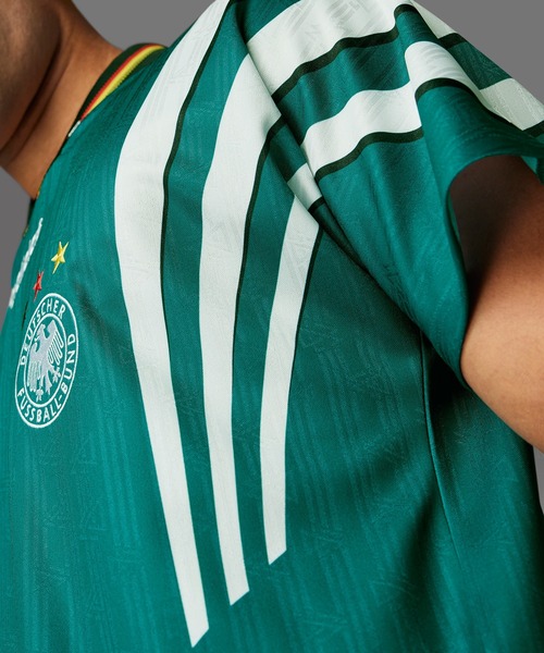 adidas（アディダス）の「ドイツ代表 1996 アウェイジャージー