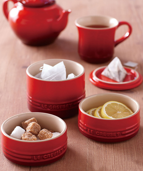 Le Creuset（ルクルーゼ）の「スタッキング・ラムカン・セット（食器