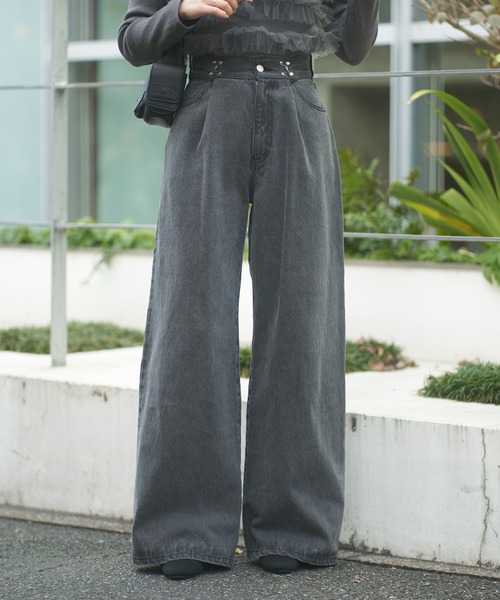 Chico（チコ）の「ボックスタックワイドデニムパンツ（デニムパンツ