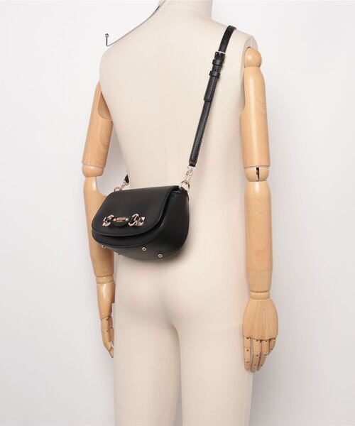 MIMINA Flap Crossbody クロスボディバッグ | GUESS(ゲス) JAPAN 公式