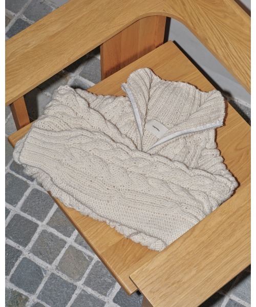 TODAYFUL（トゥデイフル）の「Volume Handknit Cardigan（ニット