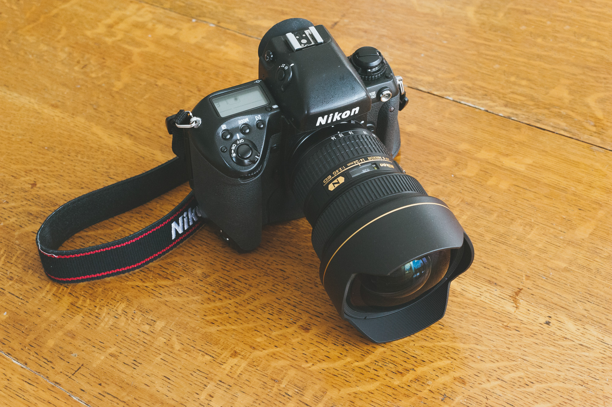 Nikon F5 Long Term User Review - Casual Photophile
