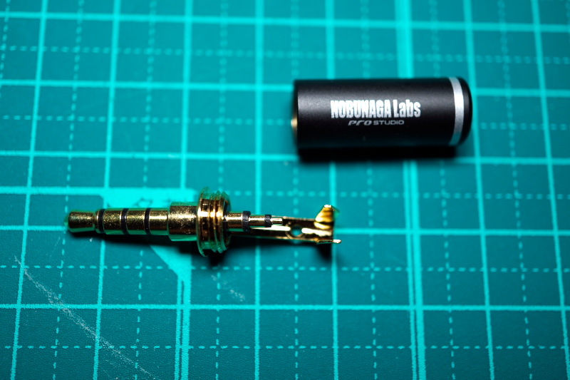 SONY のヘッドホン「MDR-1AM2」用に 6.3mm ステレオ標準プラグケーブル