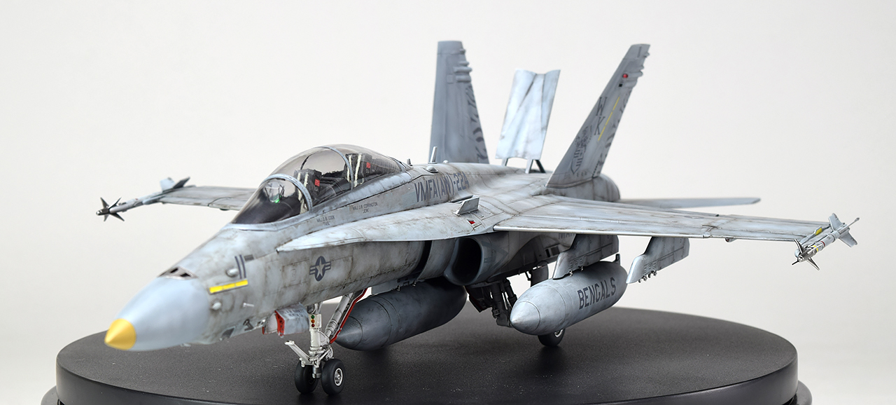1/48 キネティック F/A-18D ホーネット - プロモデラーRealModel