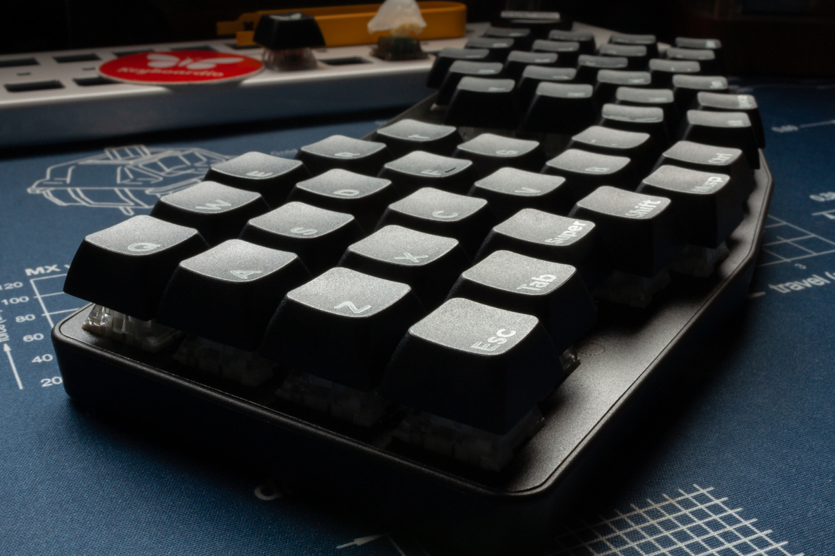 Keyboardio Atreus 実機レビュー - にるぽっぽ