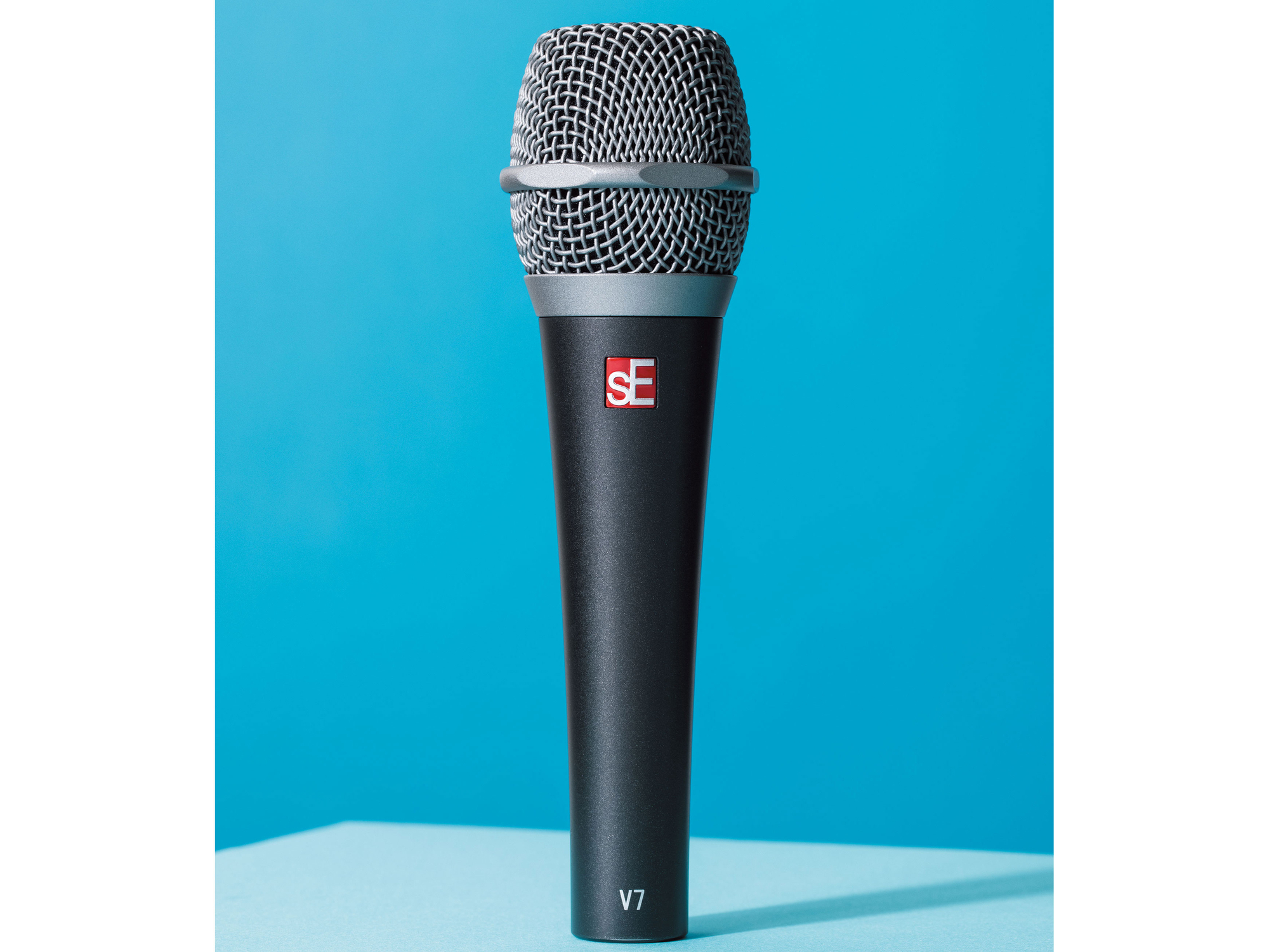 SE ELECTRONICS V7〜バンド・サウンドにも負けない大迫力。感覚的な
