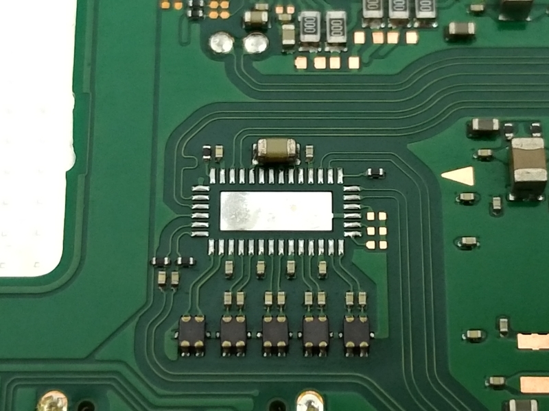 電源が入らないジャンクなNintendo Switchを修理してみた (PI3USB交換