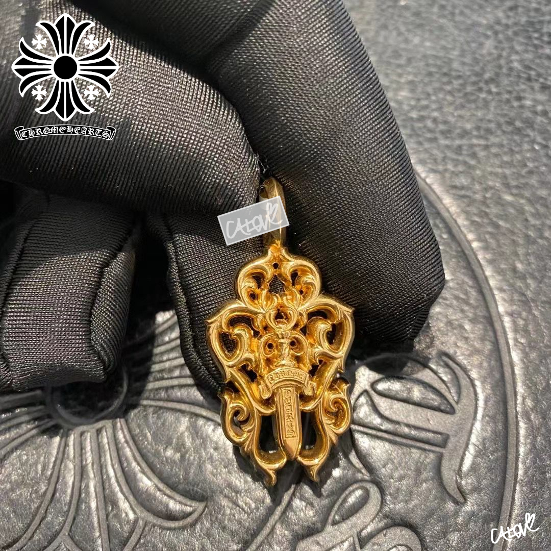 十クロムハーツ十【22K GOLD ダガーヴァイン】◇チャーム†† (CHROME