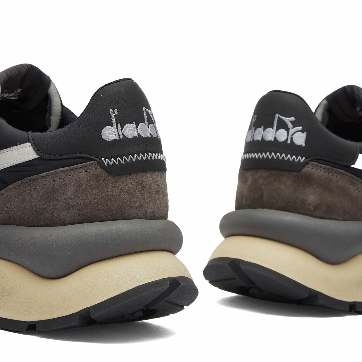 Diadora Men's Mercury Elite Sneakers in Black/White Pristine Diadora