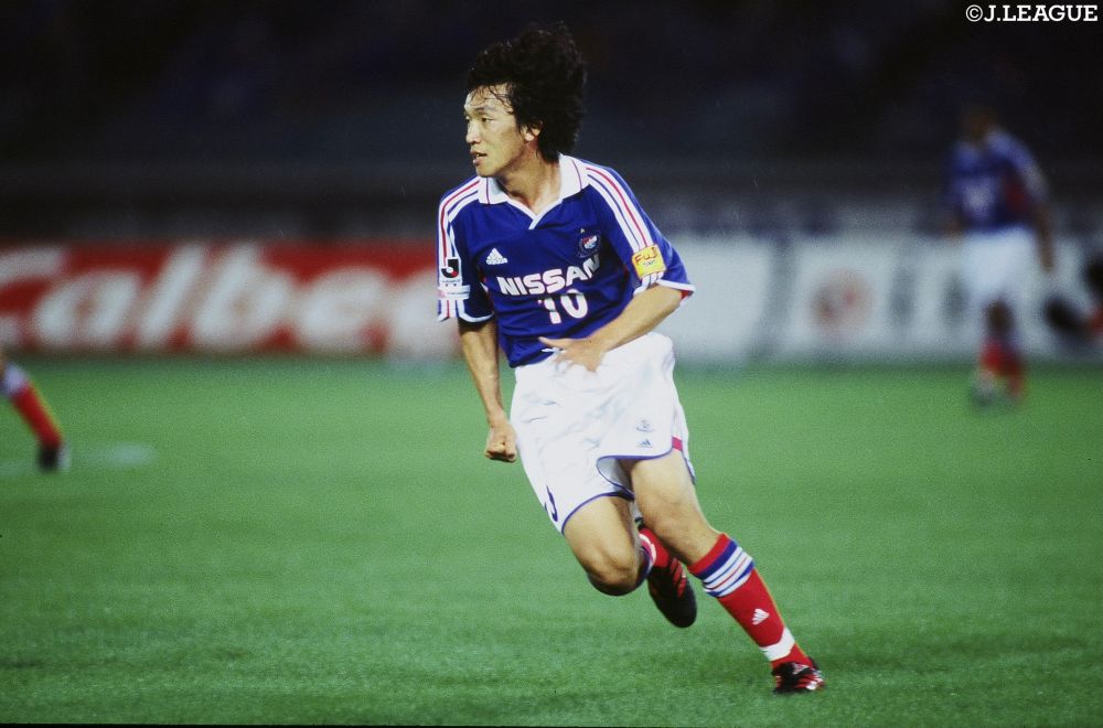 公式】横浜FCの新10番！【中村俊輔】の履歴書：Jリーグ公式サイト（J