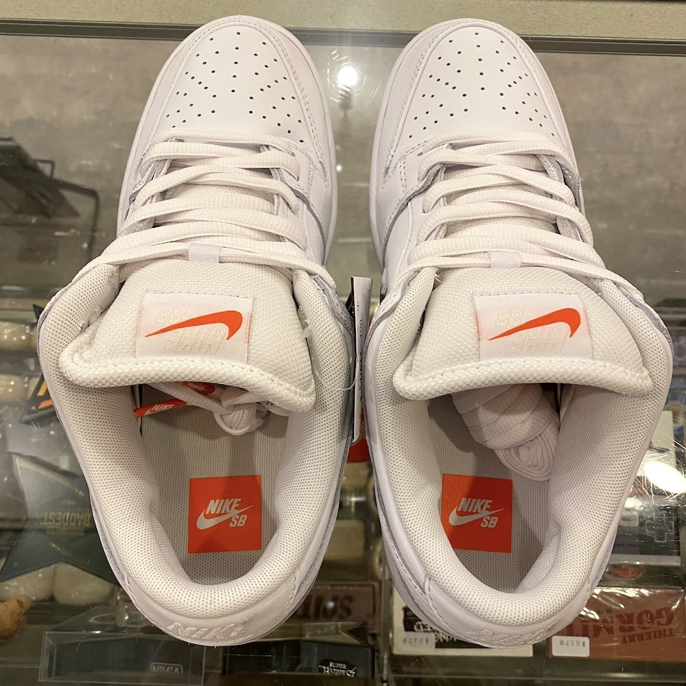 NIKE SB DUNK LOW PRO ISO TRIPLE WHITE | Jobless 【ジョブレス 】