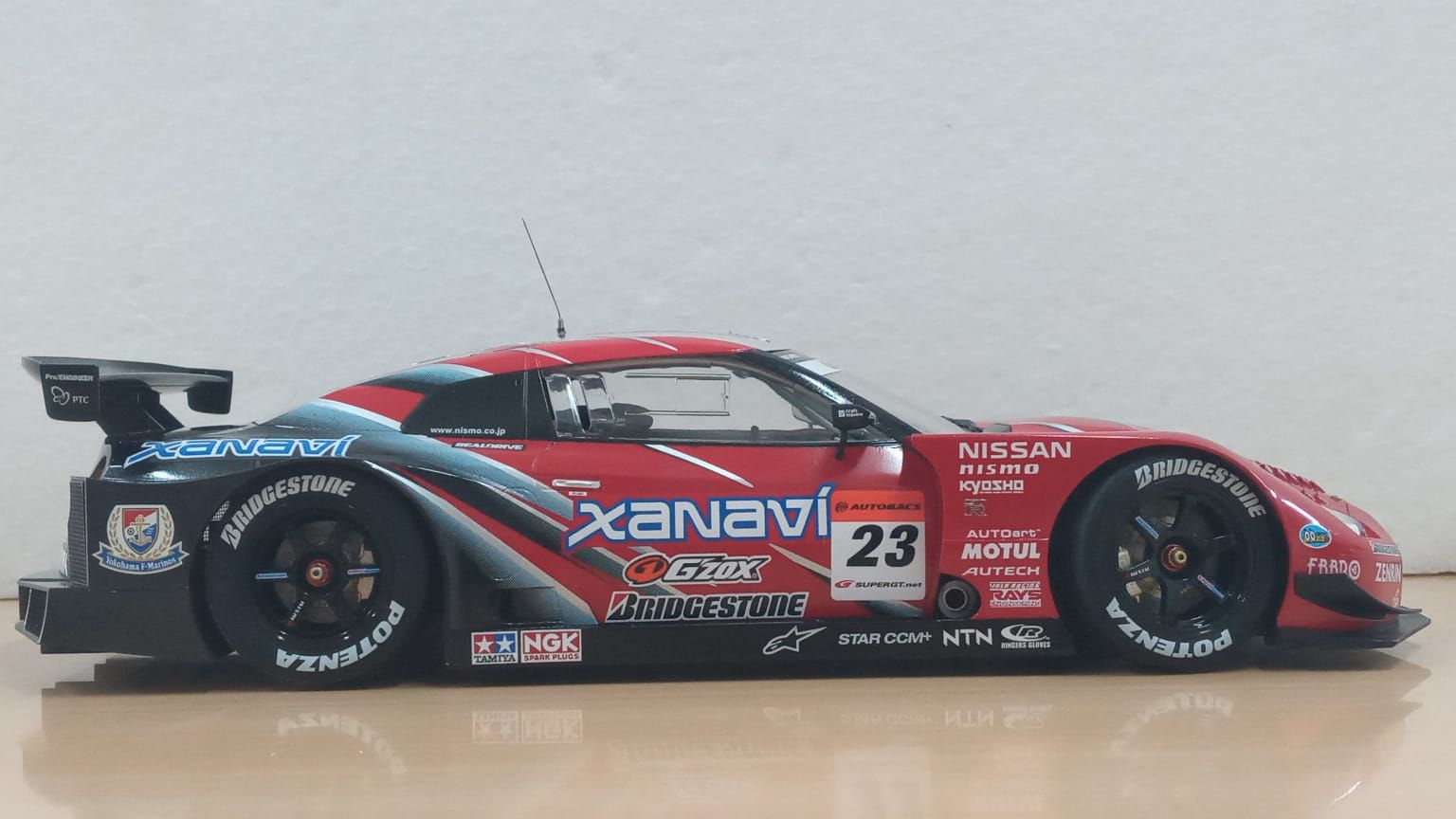Tamiya - Xanavi Nissan Nismo GT-R (R-35) 2008 - 1/24 - HTC - MODELISMO
