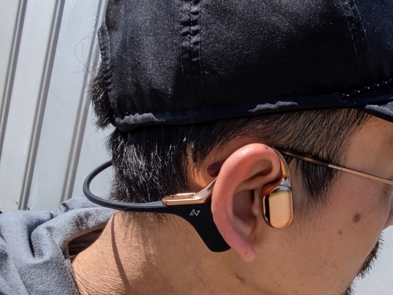Audibleヘビーユーザーによる骨伝導イヤホンAVIOT/Openpiece Elite(WB