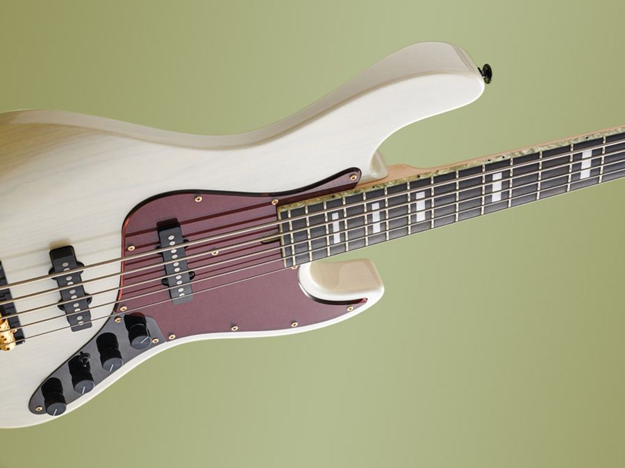 Bacchus Woodline Jazz DX5AC-WBDP review | Guitar World