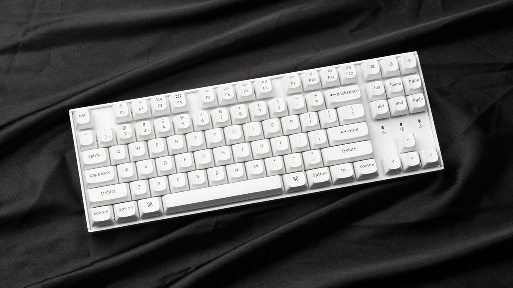 Keychron K8 Pro QMK/VIA ワイヤレス・メカニカルキーボード(US配列