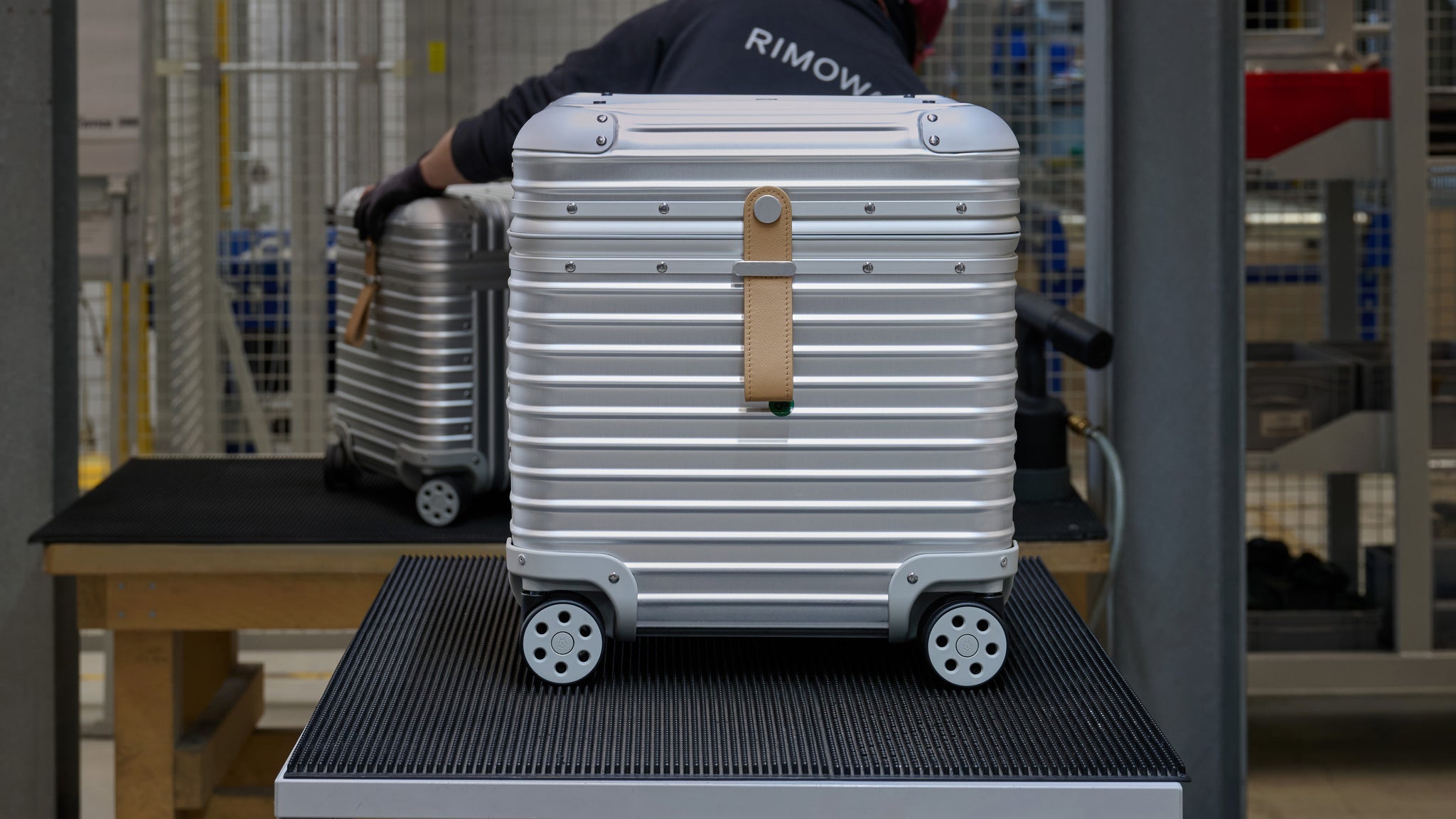 動きをデザインする：RIMOWA Vitra 2025 クリスチャン・グロッセンへの
