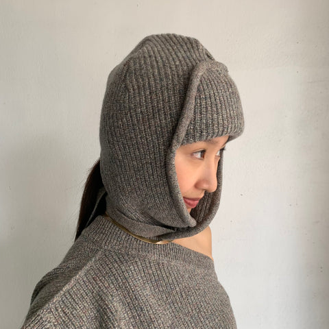 FUMIE TANAKA】asymmetry rib VE / slit rib knit PA / ear cover knit