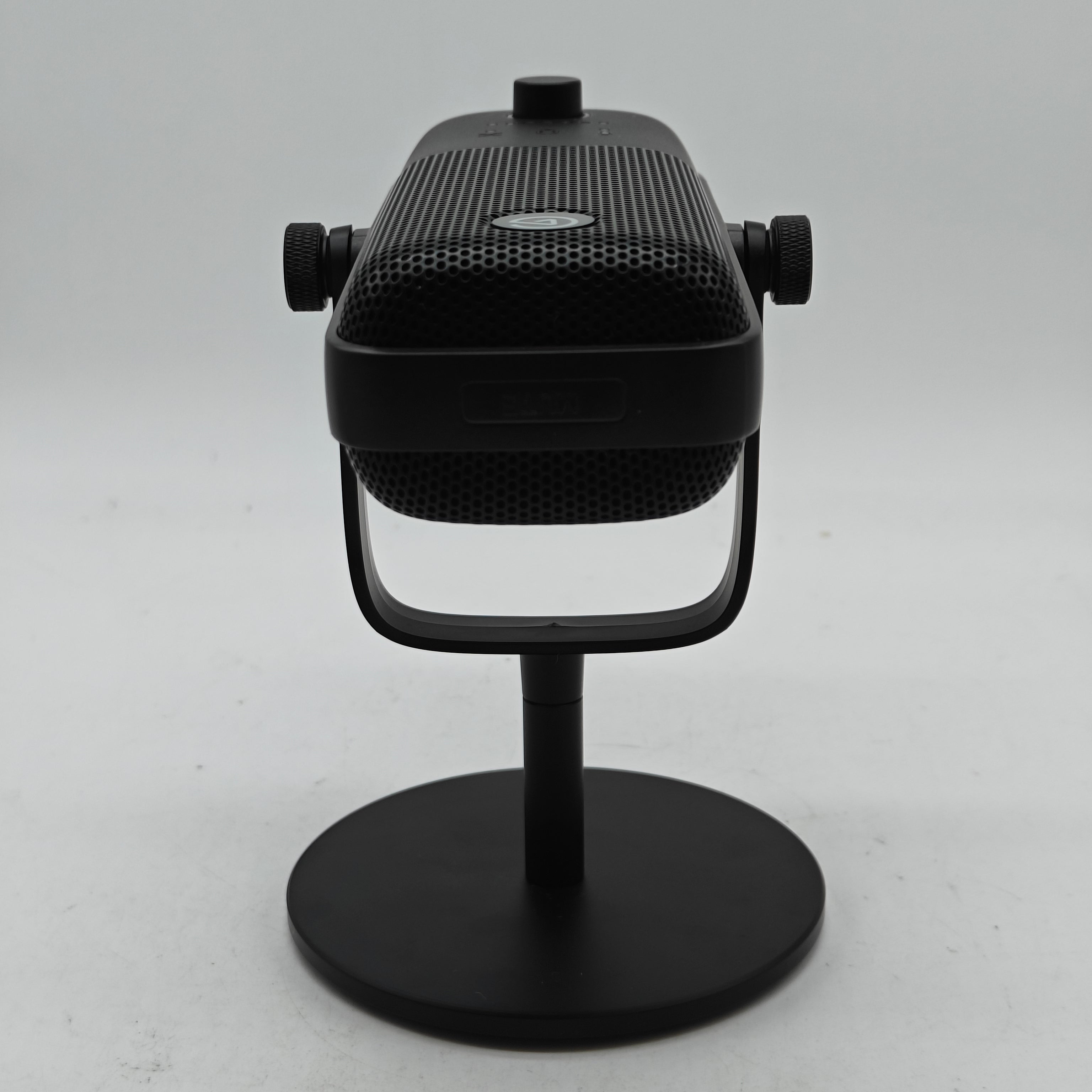 Elgato Wave 3 Condenser Studio Microphone 20MAB9901 | PayMore