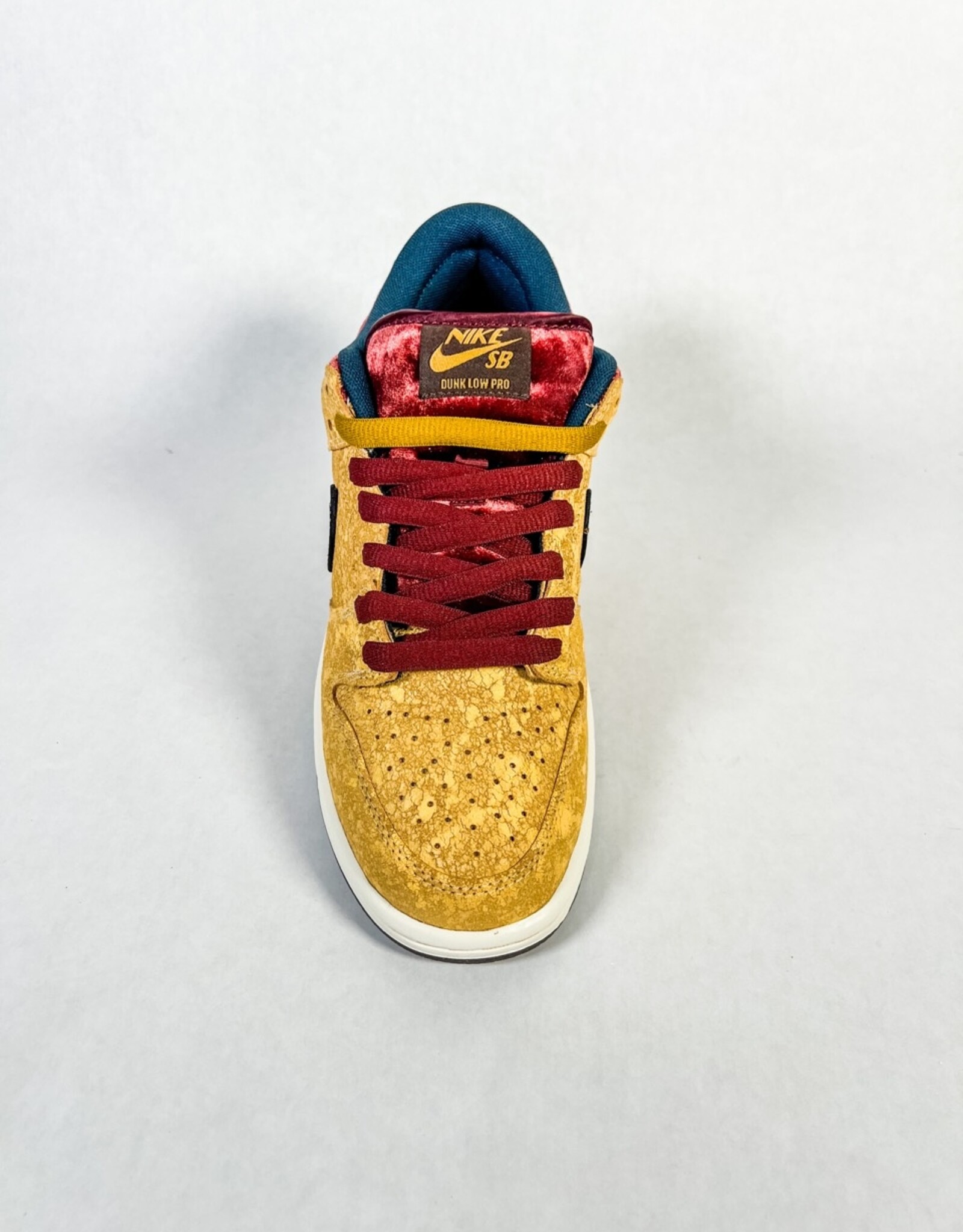 NIKE SB DUNK LOW PRO 