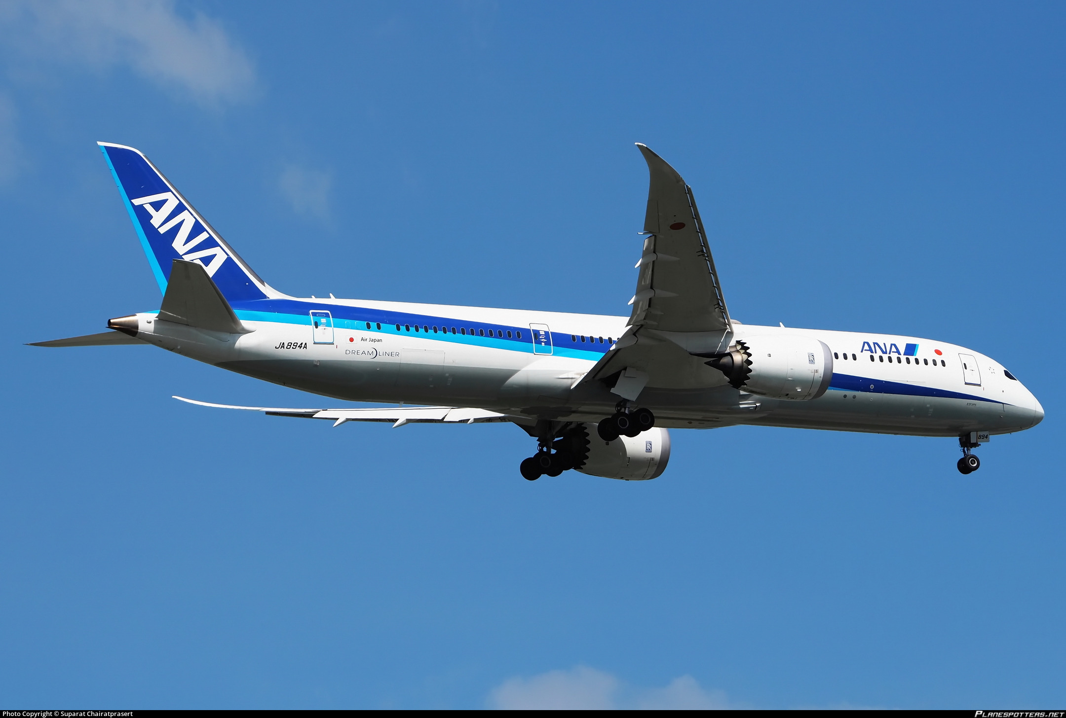 JA894A All Nippon Airways Boeing 787-9 Dreamliner Photo by Suparat
