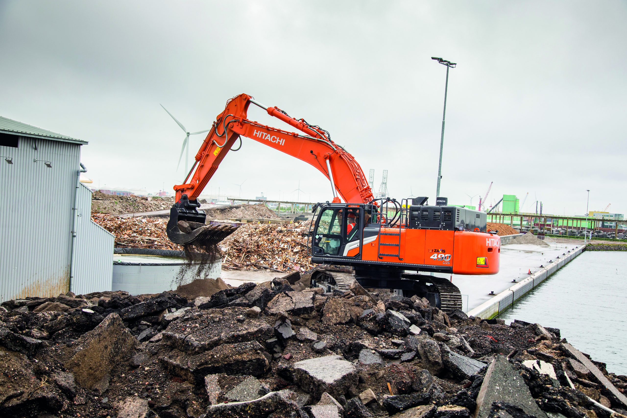 Hitachi ZX490LC-6 Excavator - Wajax - Hitachi