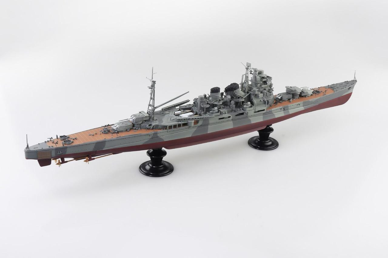1/350 Ironclad Imperial Japanese Navy Heavy Cruiser Takao 1944