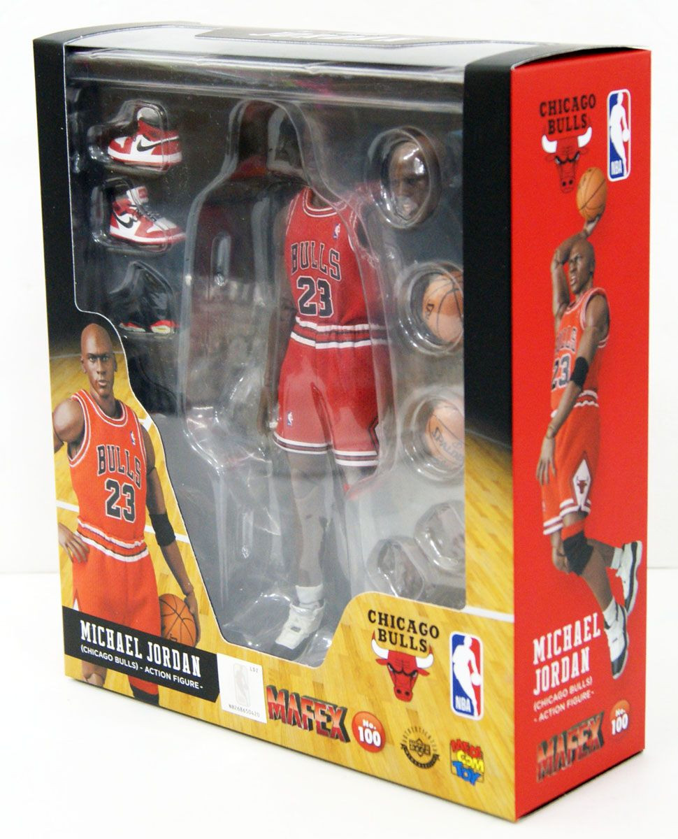 Medicom MAFEX 100 Michael Jordan Figure (Chicago Bulls)