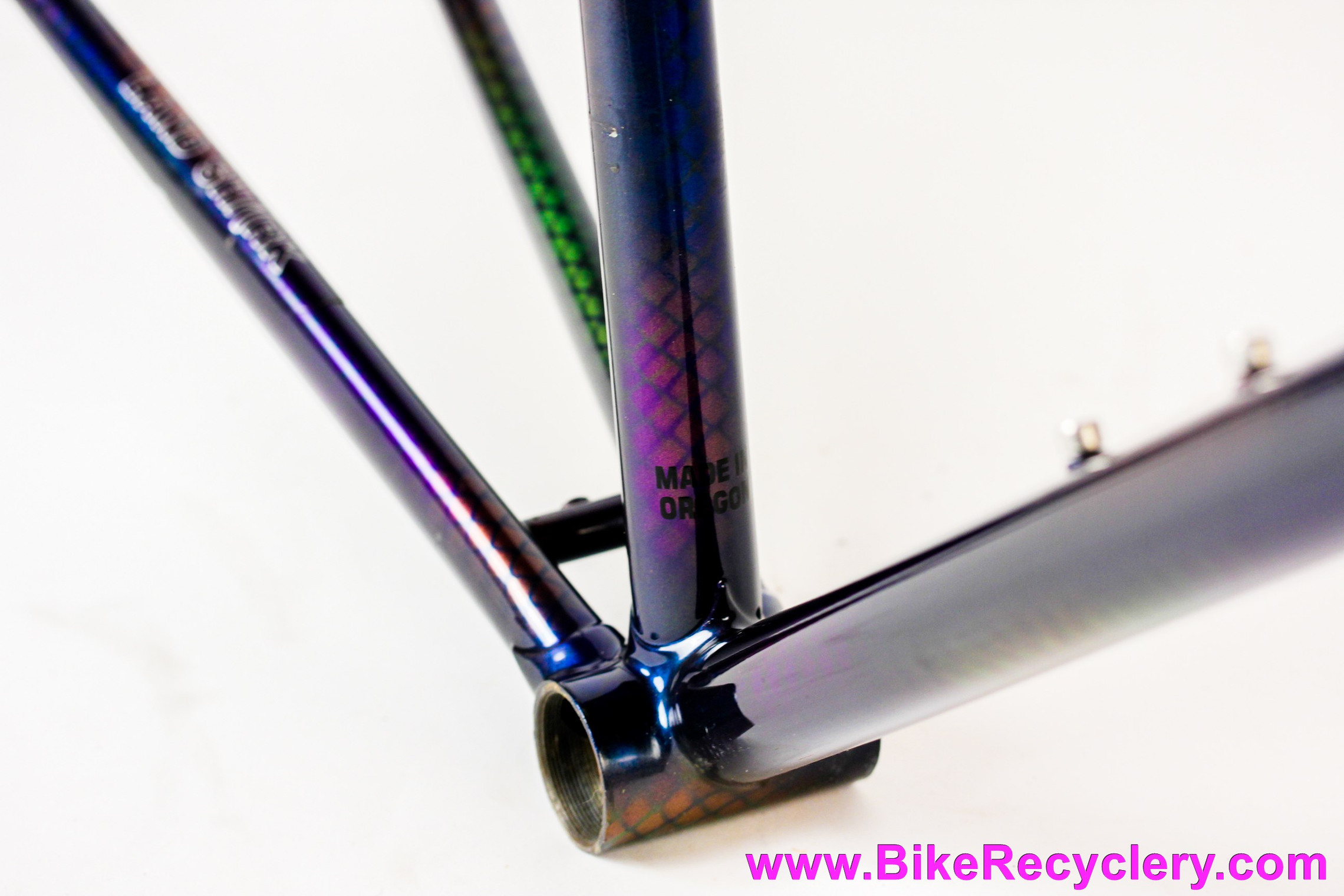 58cm Land Shark Road Shark Fillet Brazed Steel Frameset: Paint