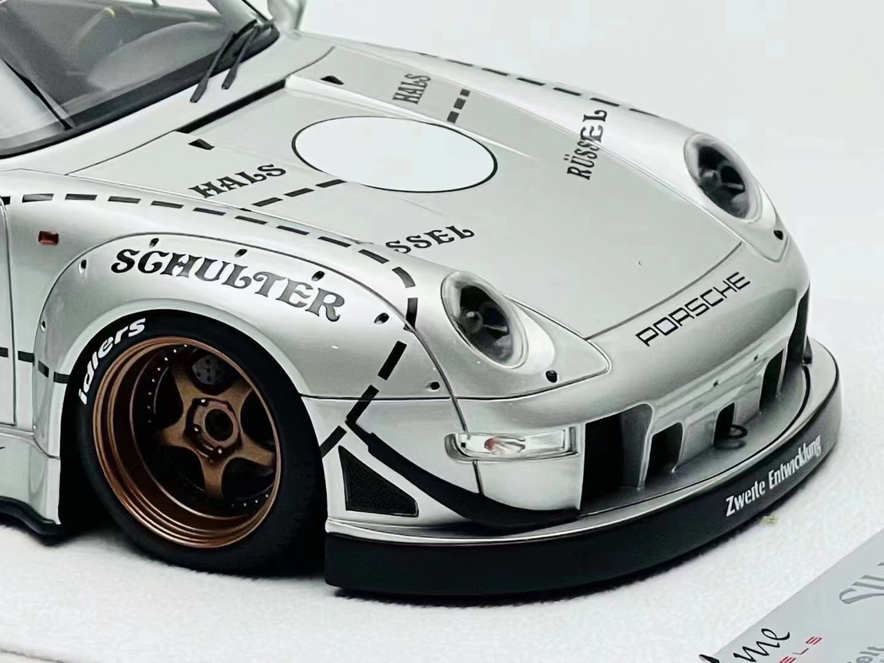 1/18 Fuelme Porsche 911 Rauh Welt Begriff 993 Silver Phantom