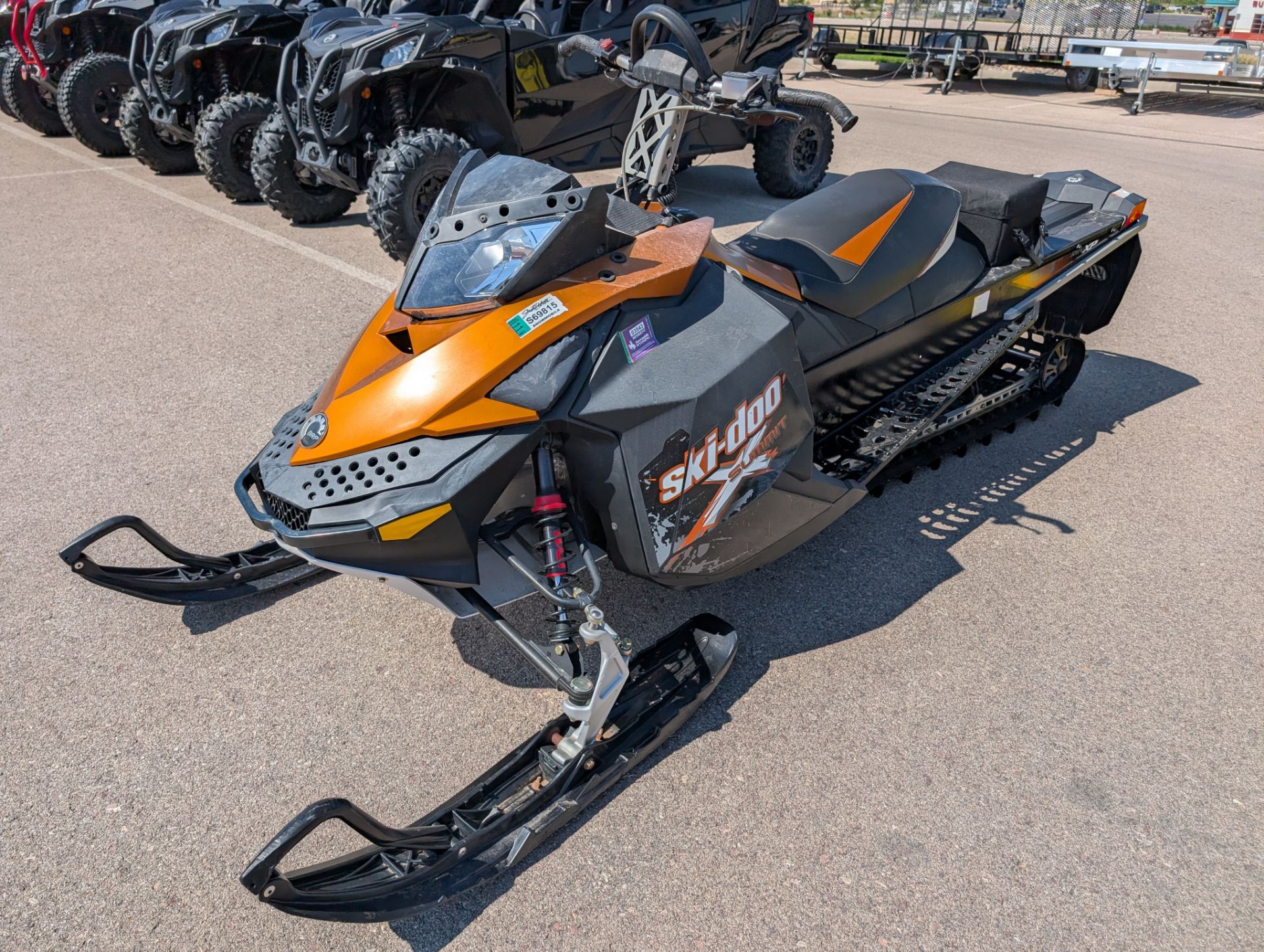 スノーモービル SKI DOO 小売業者 XP 800 163 スノーモービル ski-doo