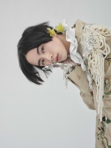 silent』“光”板垣李光人、20歳を記念したフォトブック発売決定 誕生日