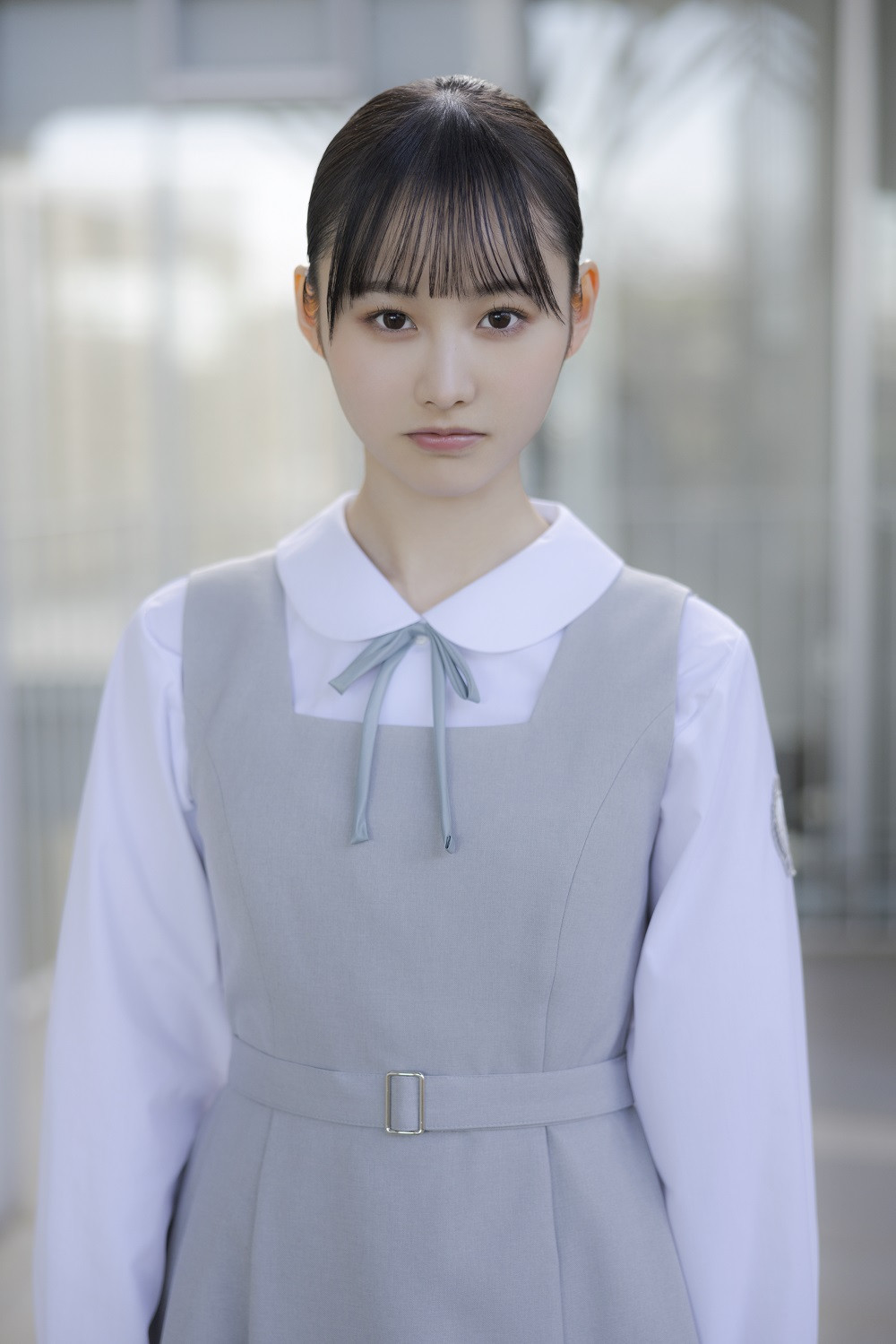 日向坂46新メンバー“五期生”高井俐香、手書きプロフィール＆撮り下ろし