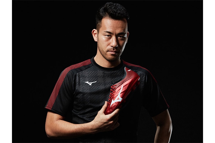 サッカー日本代表・吉田麻也選手と ミズノブランドアンバサダー契約を