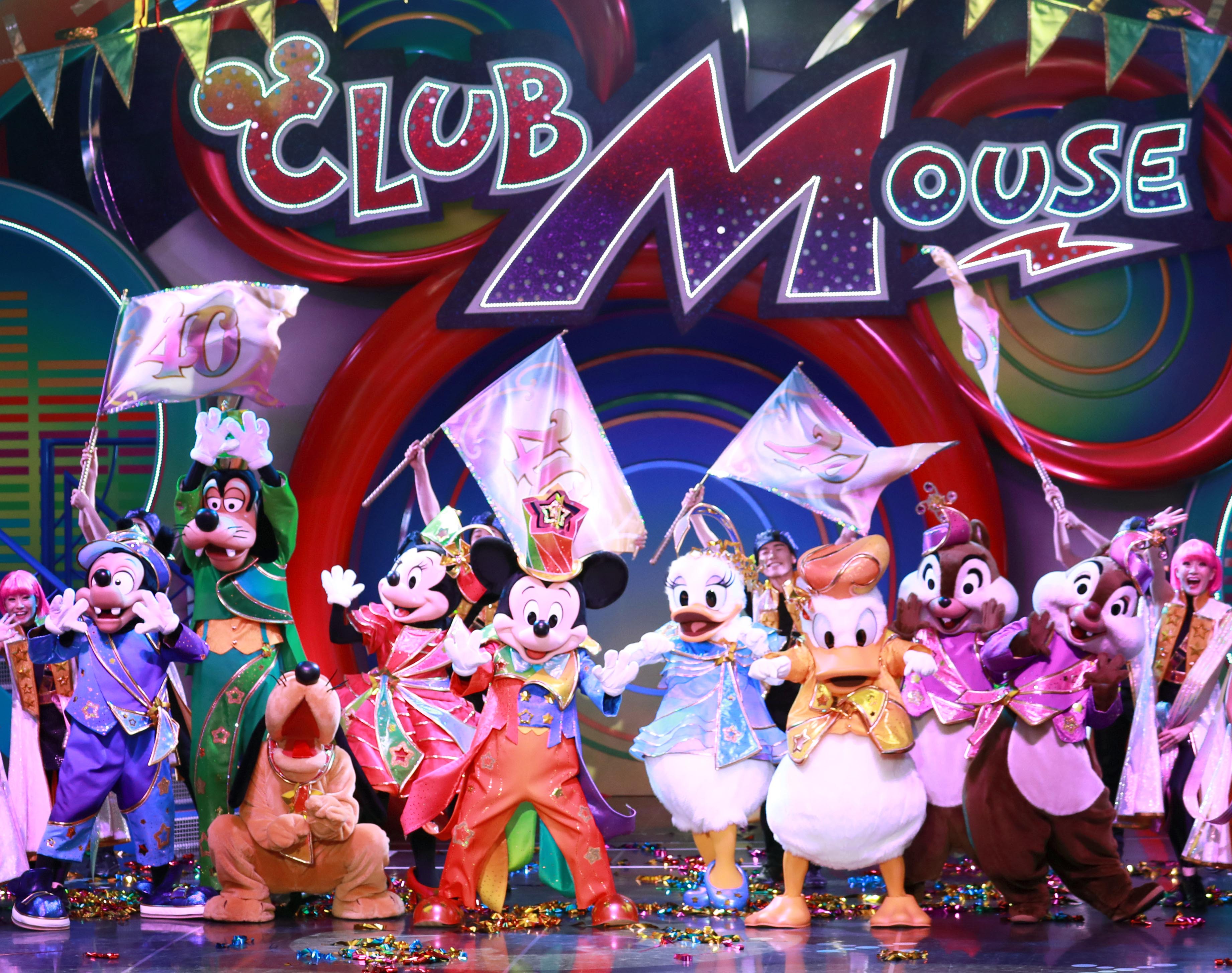 来園者、雨中の祝福 東京ディズニーランドが開園40周年 - 産経ニュース