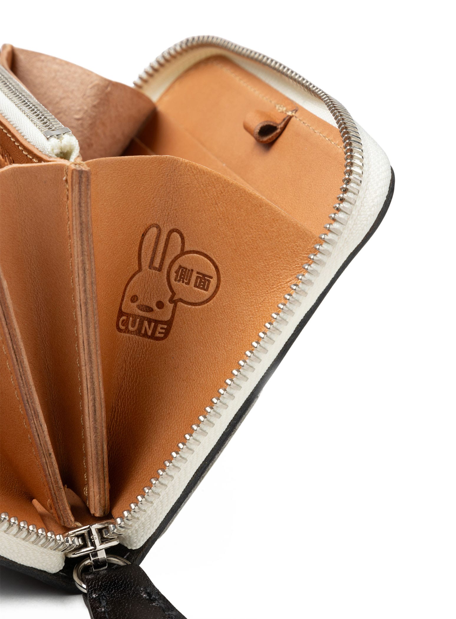 レザーロングウォレット SHORT｜ウサギがいる｜CUNE ONLINE STORE