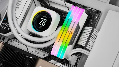 VENGEANCE® RGB 32GB (1x32GB) DDR5 DRAM 5200MT/s CL40 AMD EXPO