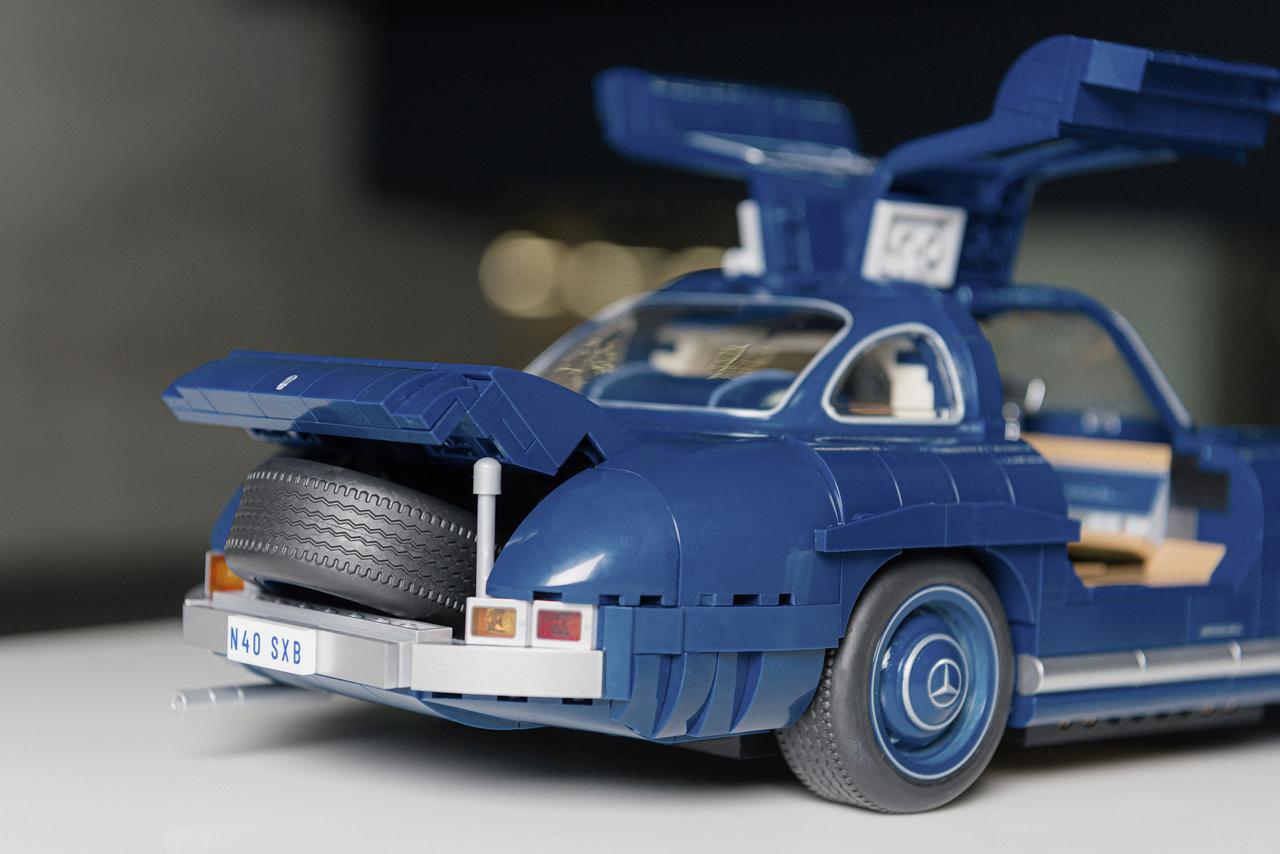 伝説のガルウィングがホットウィールのブロックモデルで復活