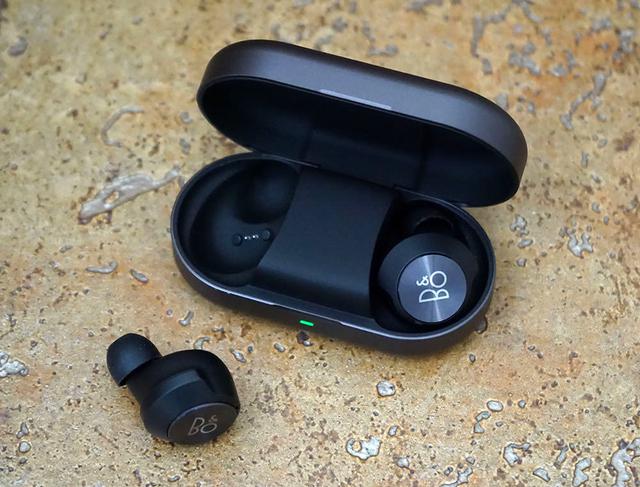 B&Oのワイヤレスイヤホン「Beoplay EQ」を色々なデバイスで聴く。自然
