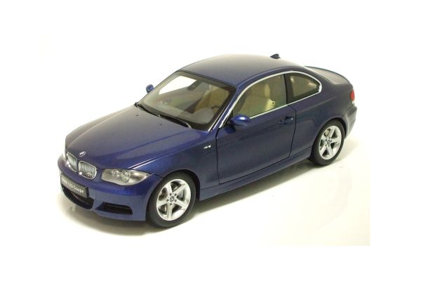 京商 ミニカー | 販売終了: KYOSHO 1/18 BMW 135i Coupe (E82) Blue