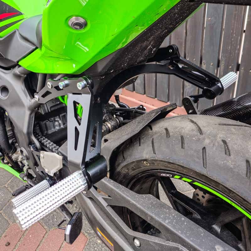 Rear Sets - Footrests Pegs Subcage Kawasaki ZX4-RR Ninja ZX400