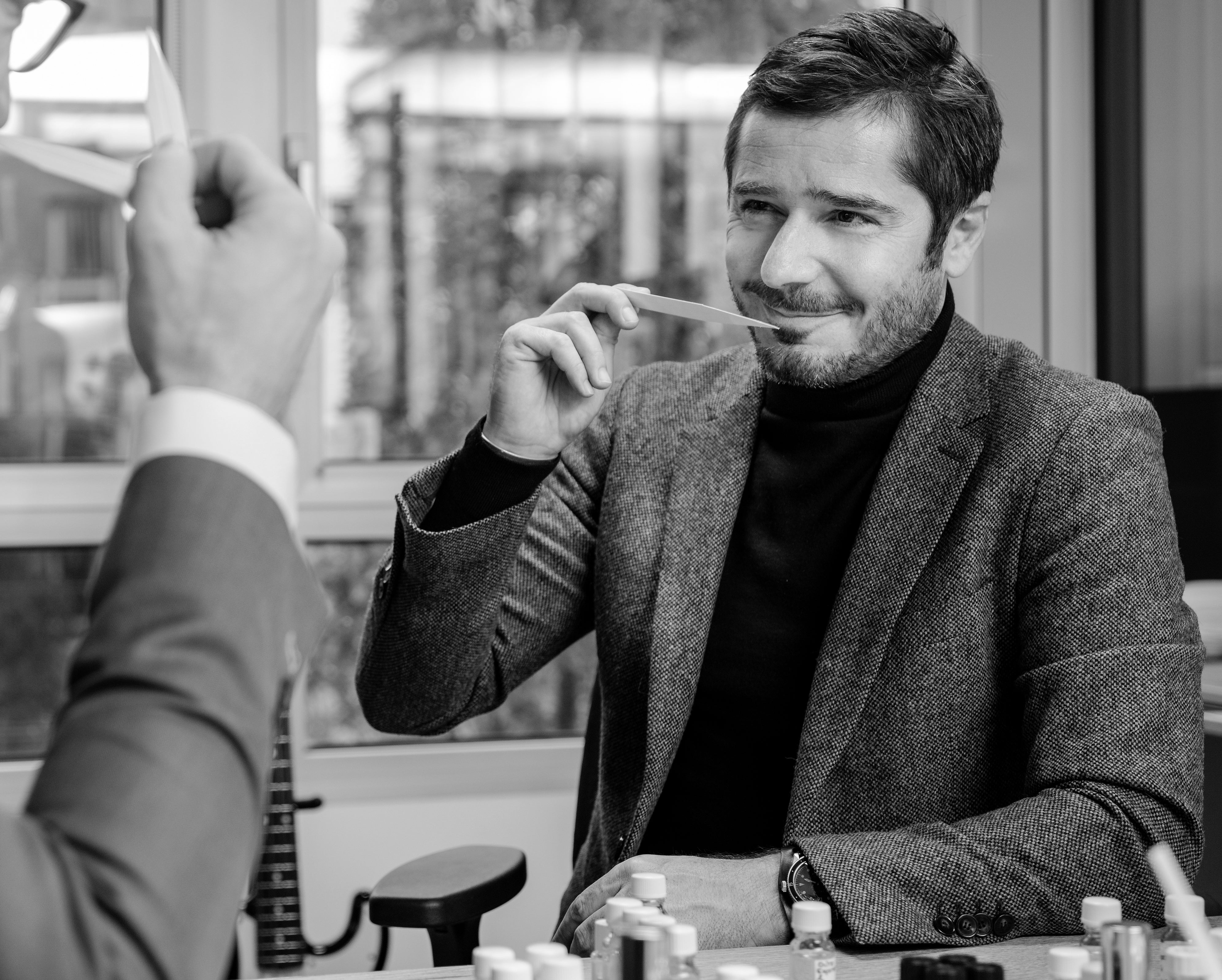 15:00 ルームスプレー - ドルセー ジャパン (d'Orsay Japan