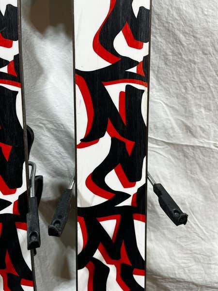 K2 Public Enemy 169cm Twin-Tip Freestyle Skis Salomon S810 Ti