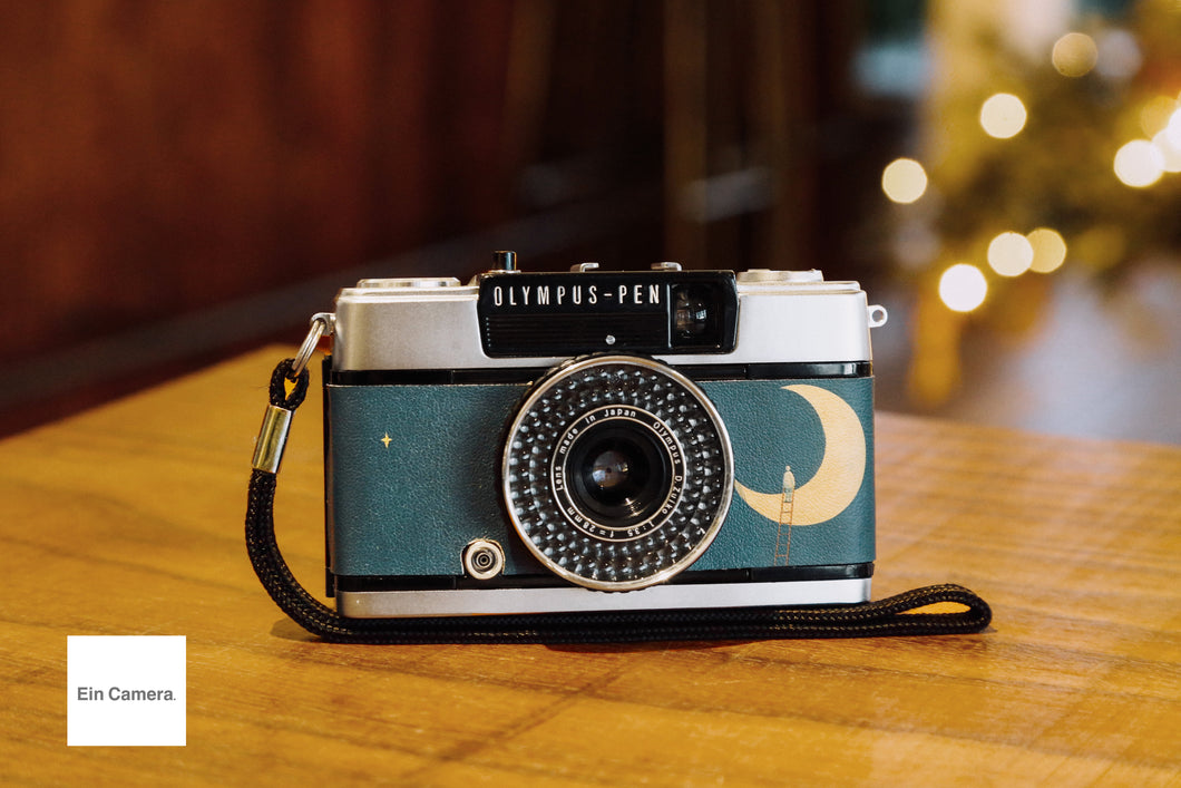 月に手が届きそうな夜🌖 OLYMPUS PEN EE-3｜ハーフサイズ × 外付け