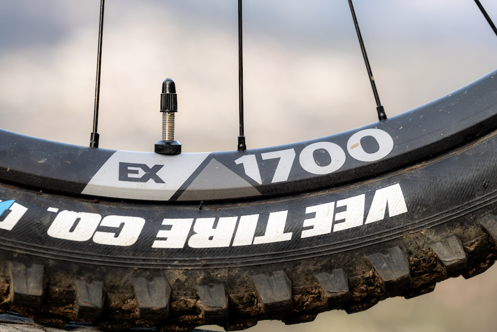 Review: DT Swiss EX 1700 Spline Wheelset - Pinkbike