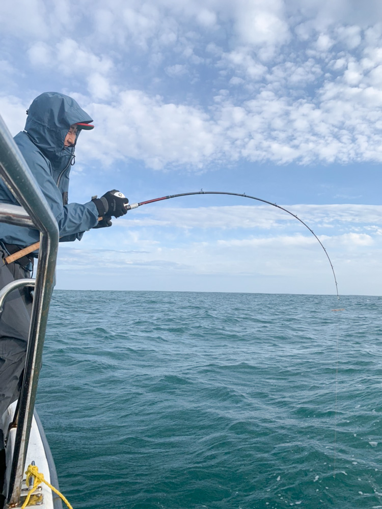 ジグを快適かつ楽にしゃくれる！BRIST comodo6.10XH + LongGrip