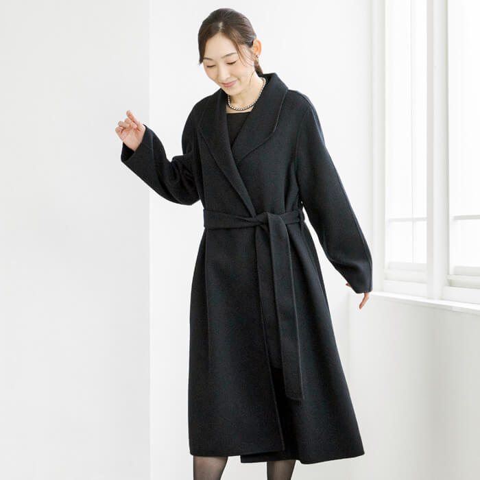 ベルト付｜カシミヤ混のウールコート L・ブラック｜東京ソワール